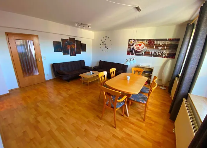 Ferienwohnung Greiz דירה *